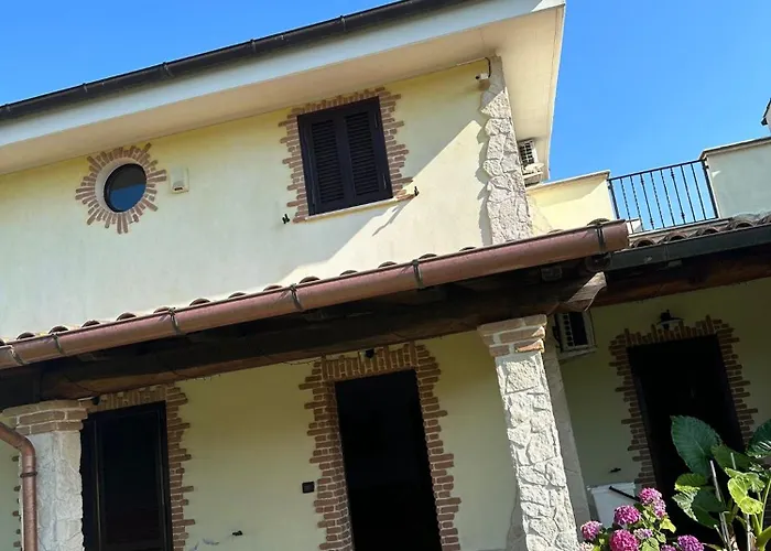 Villa Luxury Gold House
